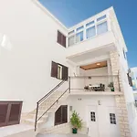 Apartment Holiday